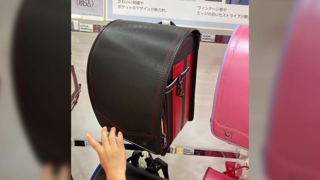 ランドセル誰が買う？購入者の実態と背景を解説
